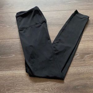 Full length 90 degree leggings.